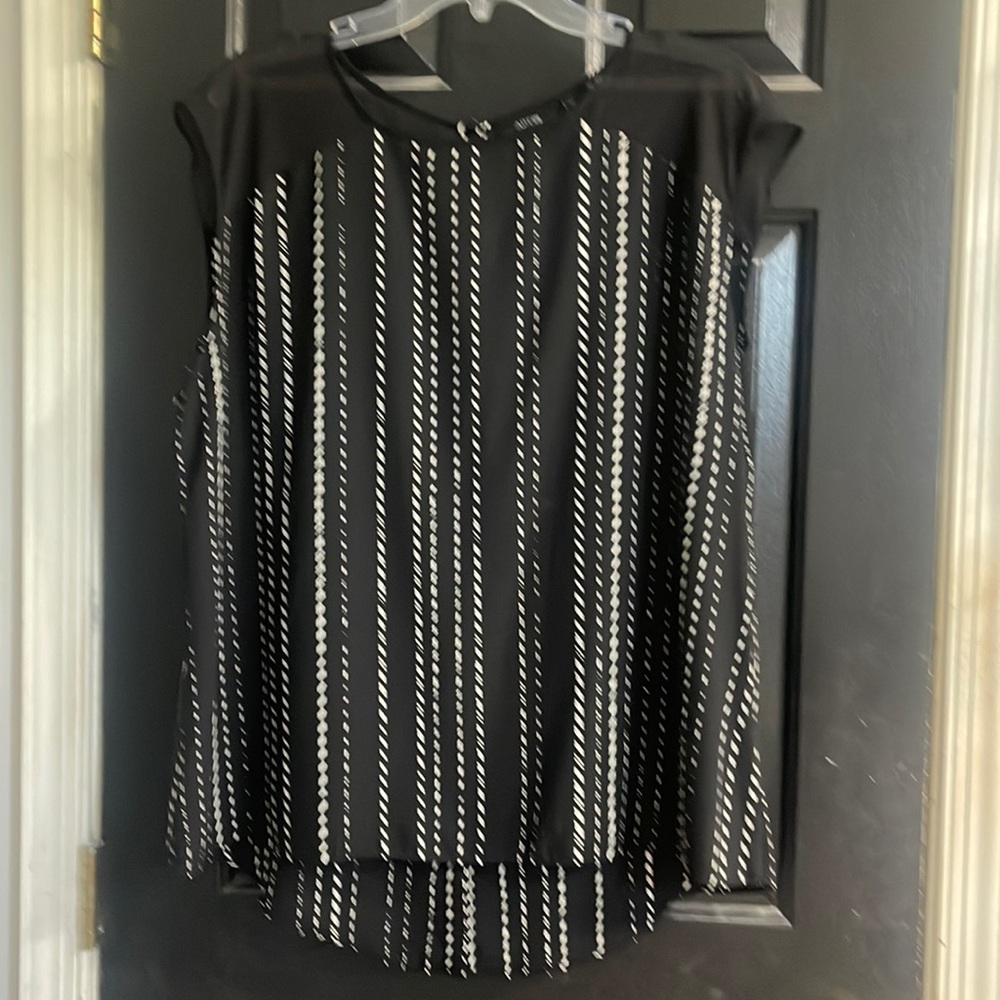 Apt 9 blouse